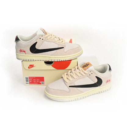 Dunk Low SB x Stussy 13