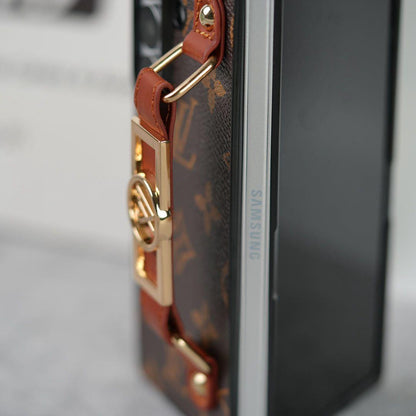 Elegant Leather Grip Case